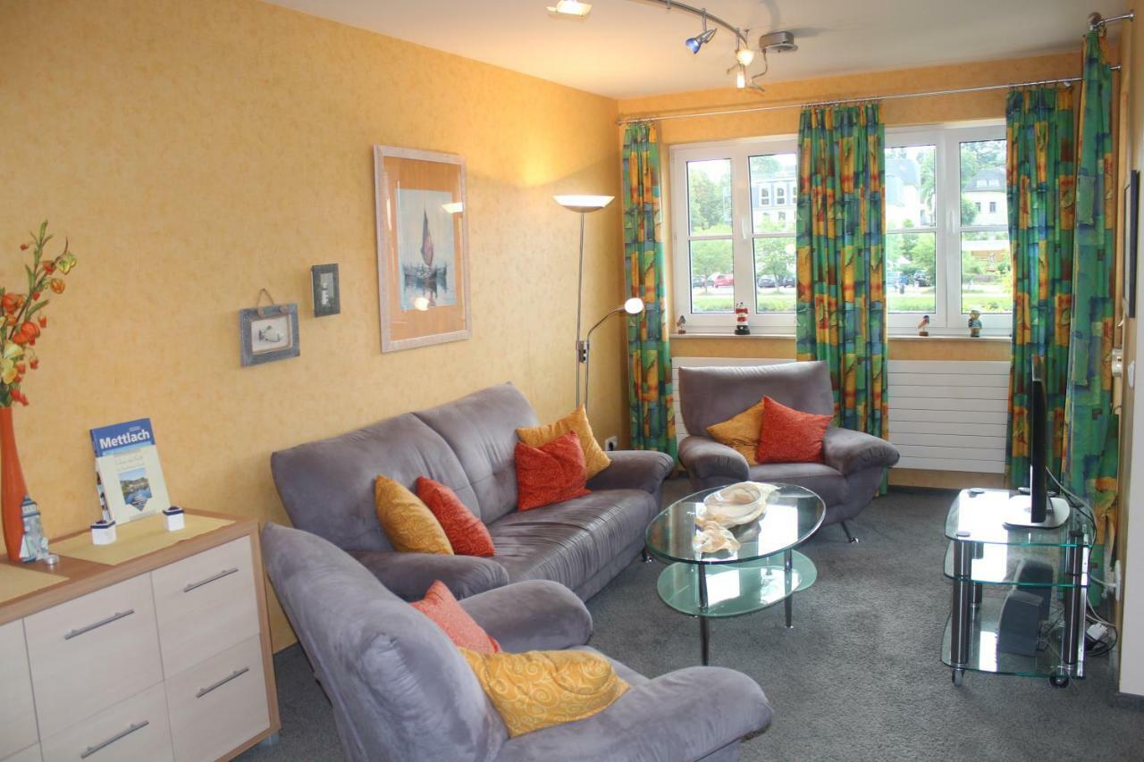 Faehrhaus Ferienwohnung ザールブルク エクステリア 写真